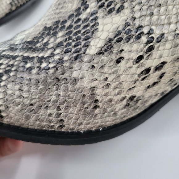 Blondo Black and Cream Snake Print Ankle Booties - Picture 5 of 8